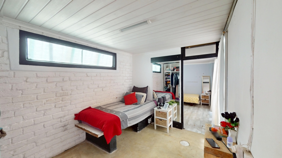 5 Bedroom Property for Sale in Colorado Park Western Cape